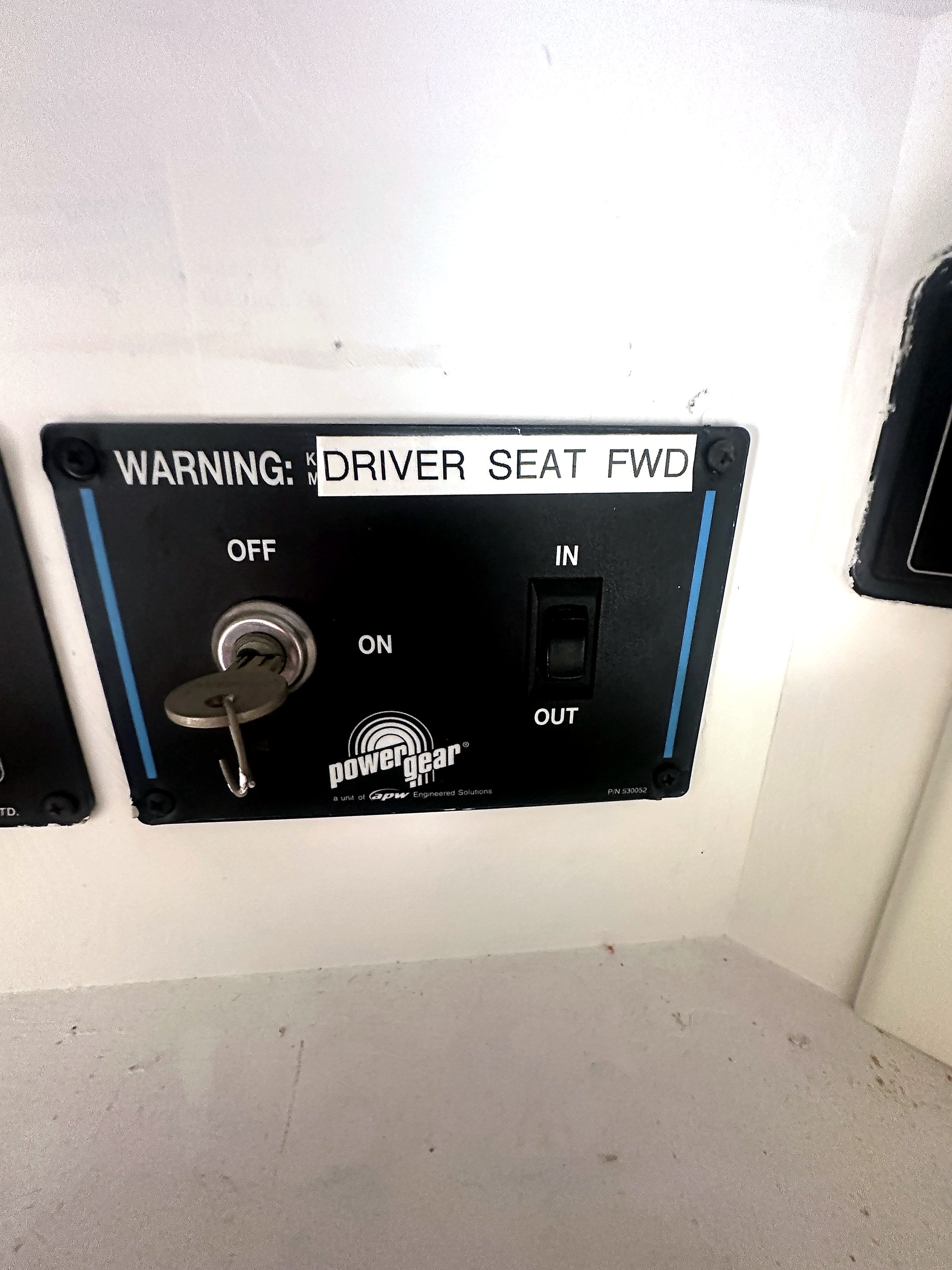 2004 Fleetwood Revolution 40C — Dashboard & Cockpit detail shot