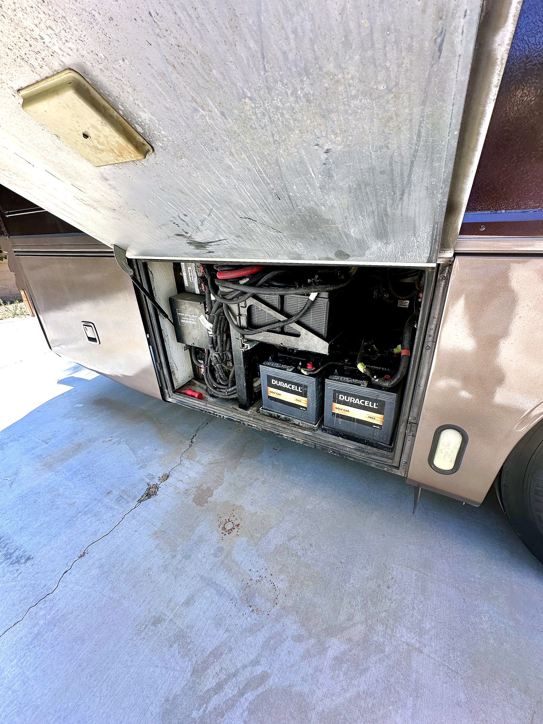 2004 Fleetwood Revolution 40C — Electrical & Fuse Panel detail shot