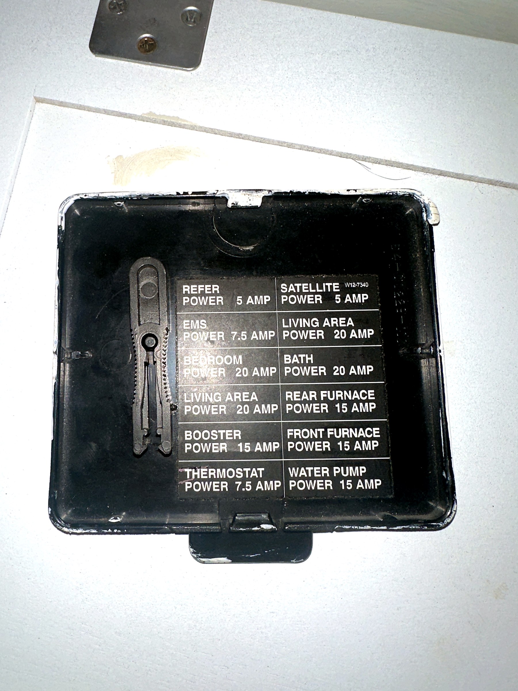 2004 Fleetwood Revolution 40C — Electrical & Fuse Panel detail shot