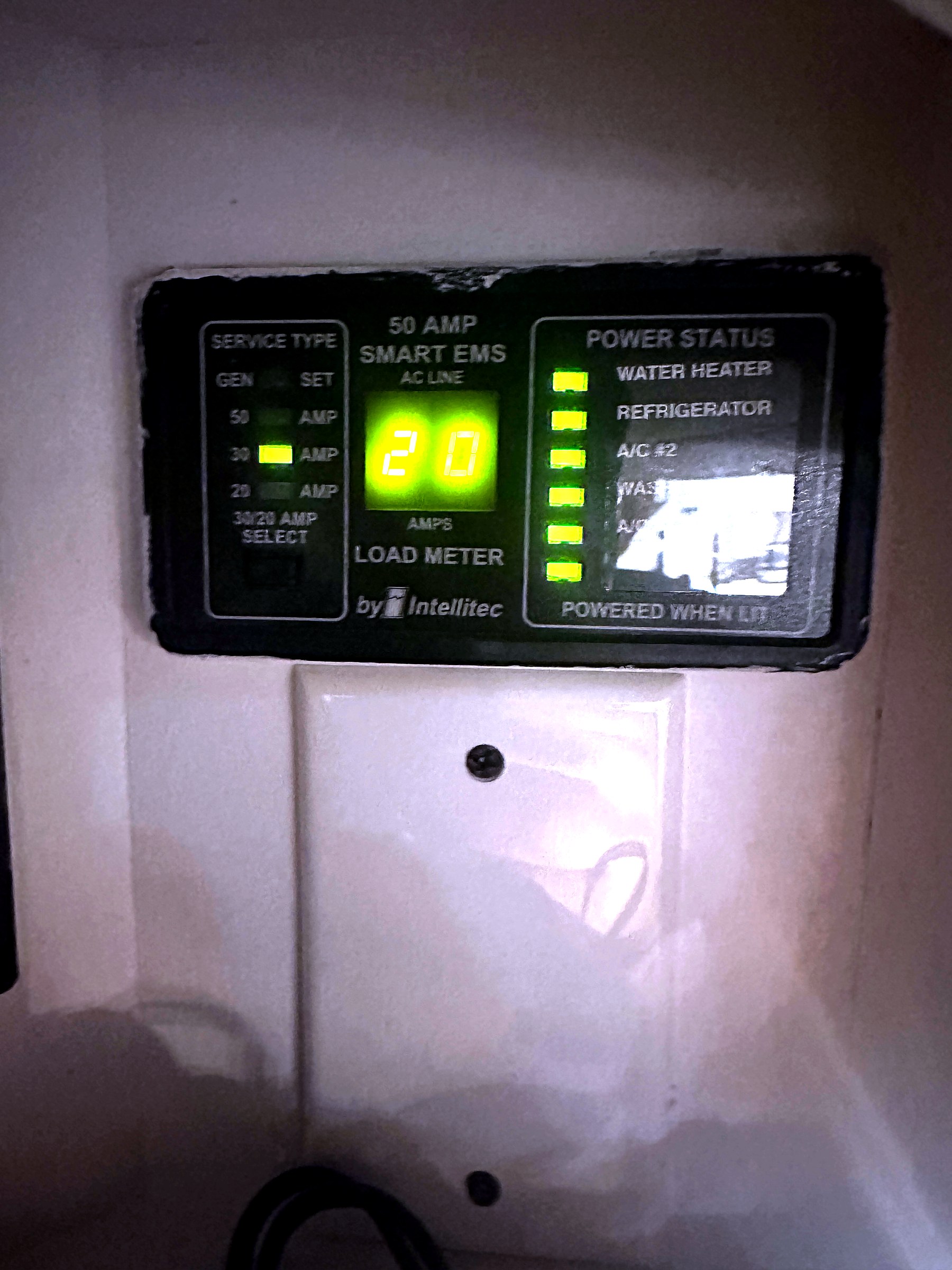 2004 Fleetwood Revolution 40C — Electrical & Fuse Panel detail shot