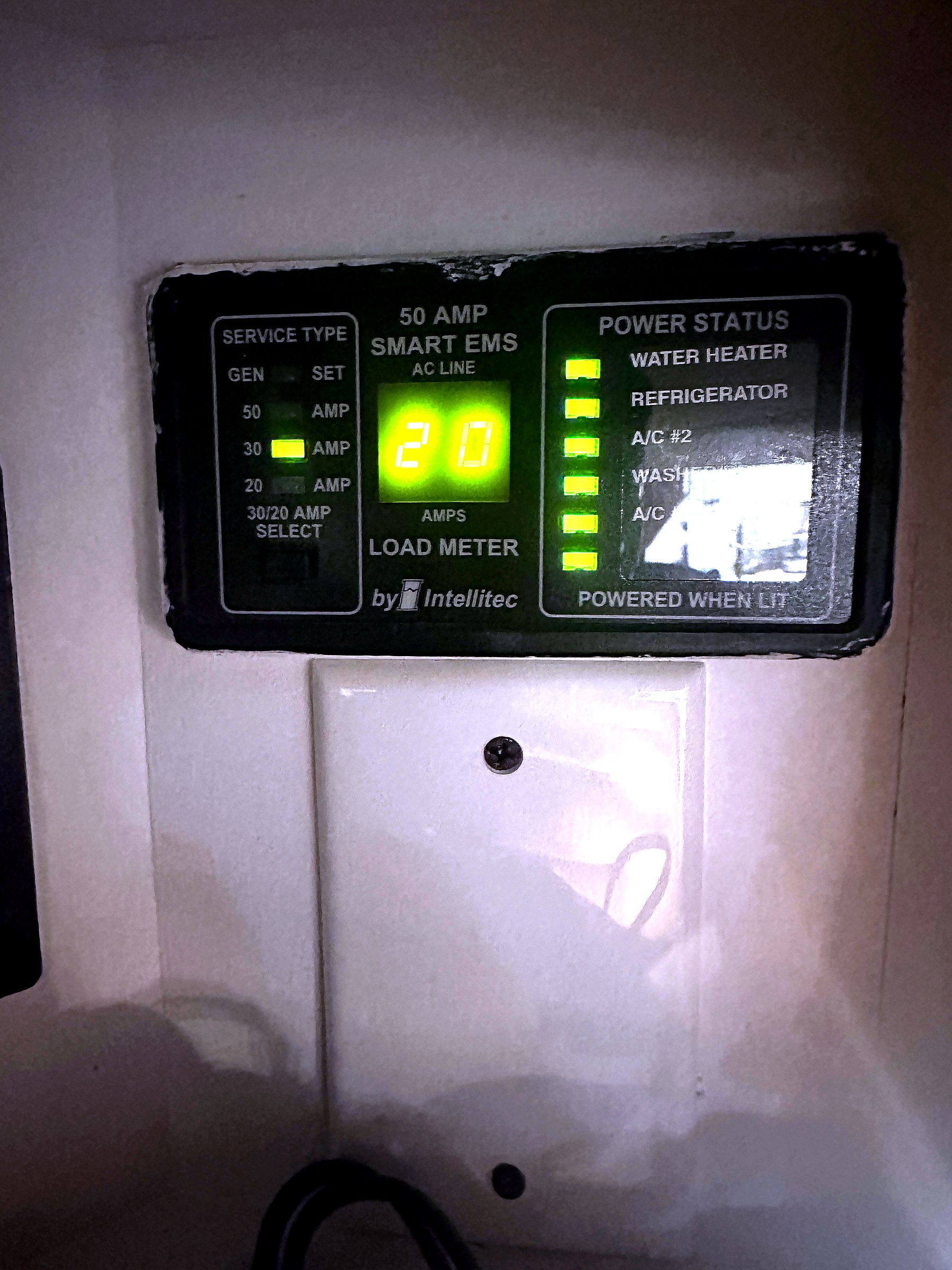 2004 Fleetwood Revolution 40C — Electrical & Fuse Panel detail shot