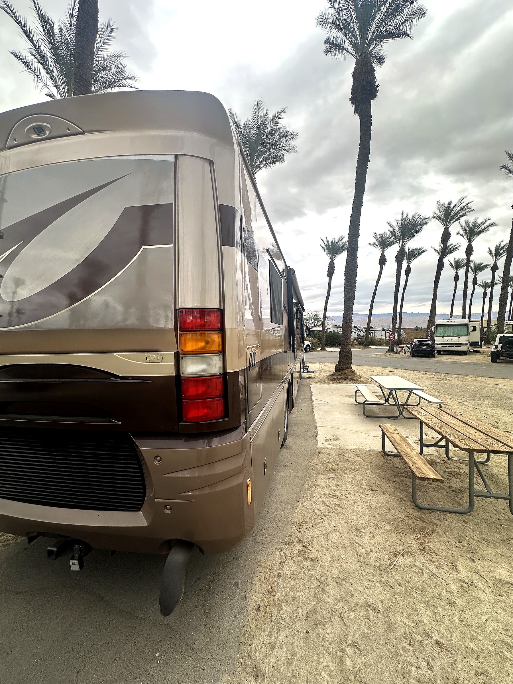 2004 Fleetwood Revolution 40C — Storage & Service Bays detail shot