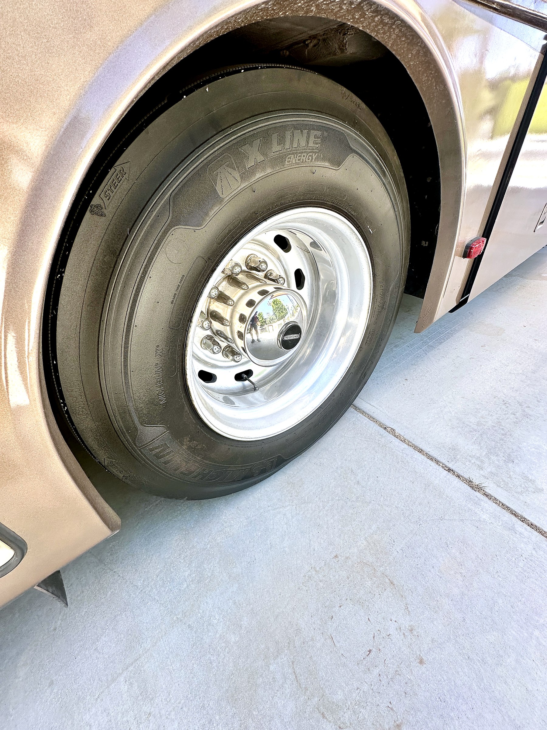 2004 Fleetwood Revolution 40C — Tires & Chassis detail shot
