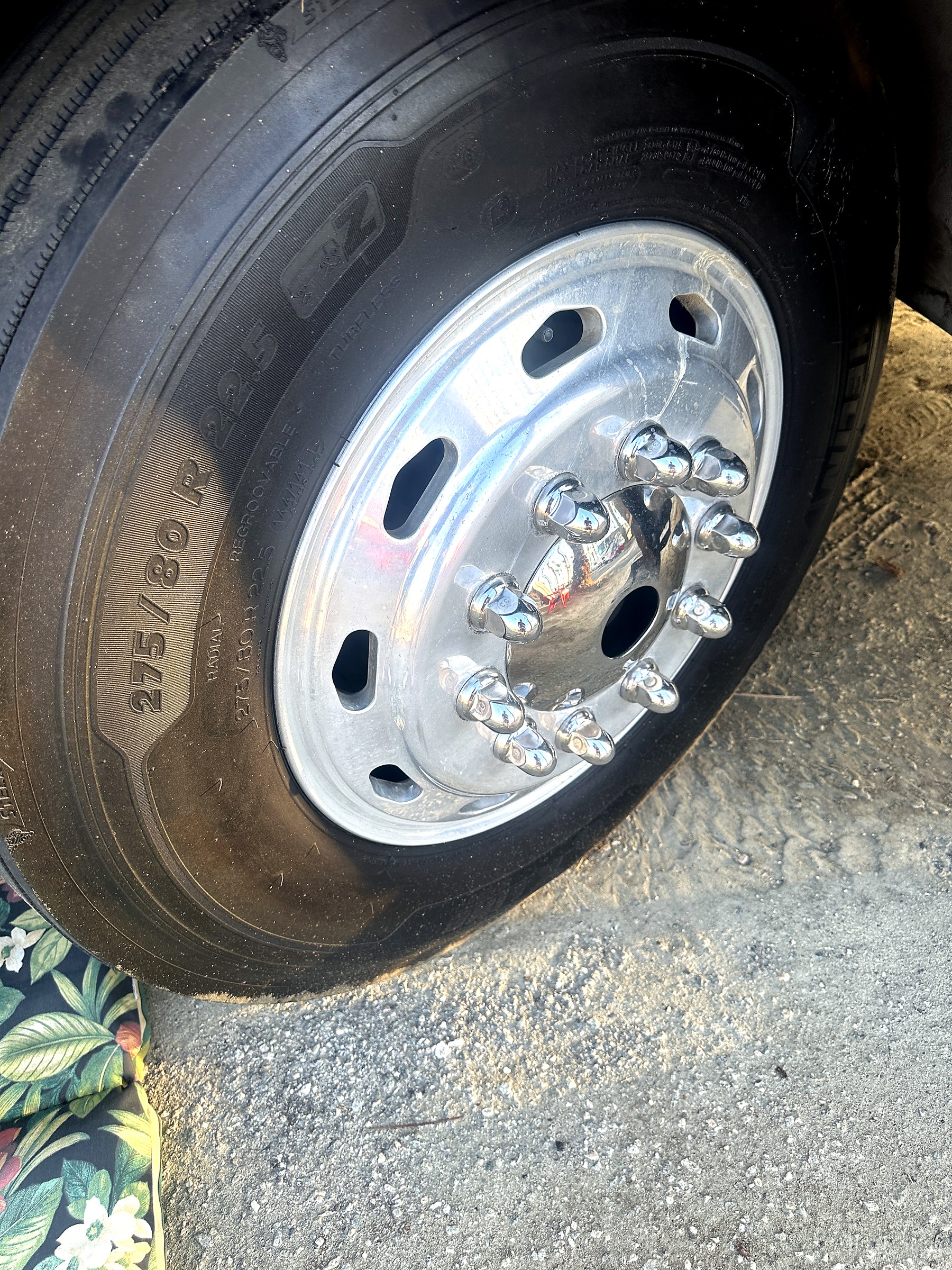 2004 Fleetwood Revolution 40C — Tires & Chassis detail shot