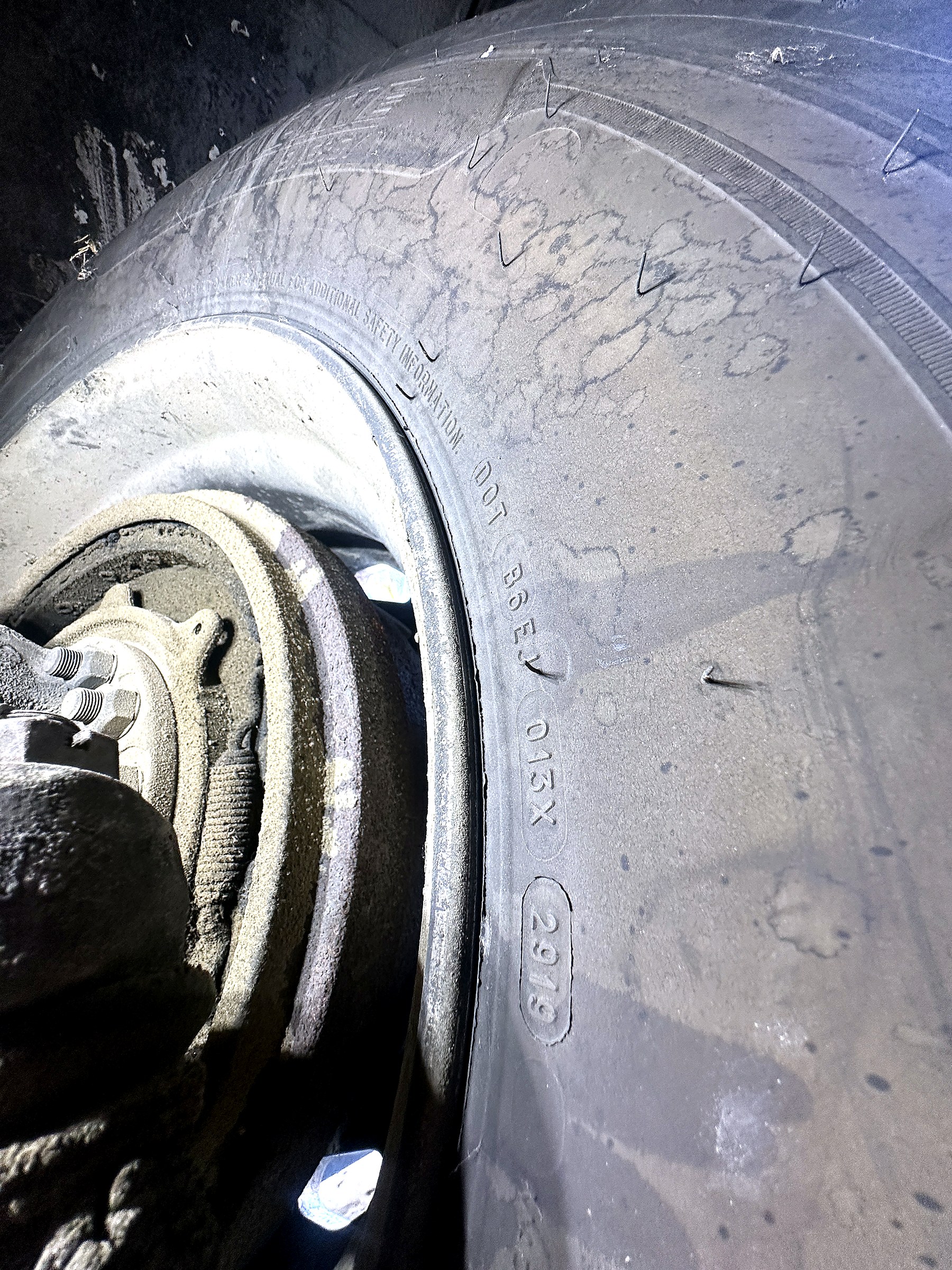 2004 Fleetwood Revolution 40C — Tires & Chassis detail shot