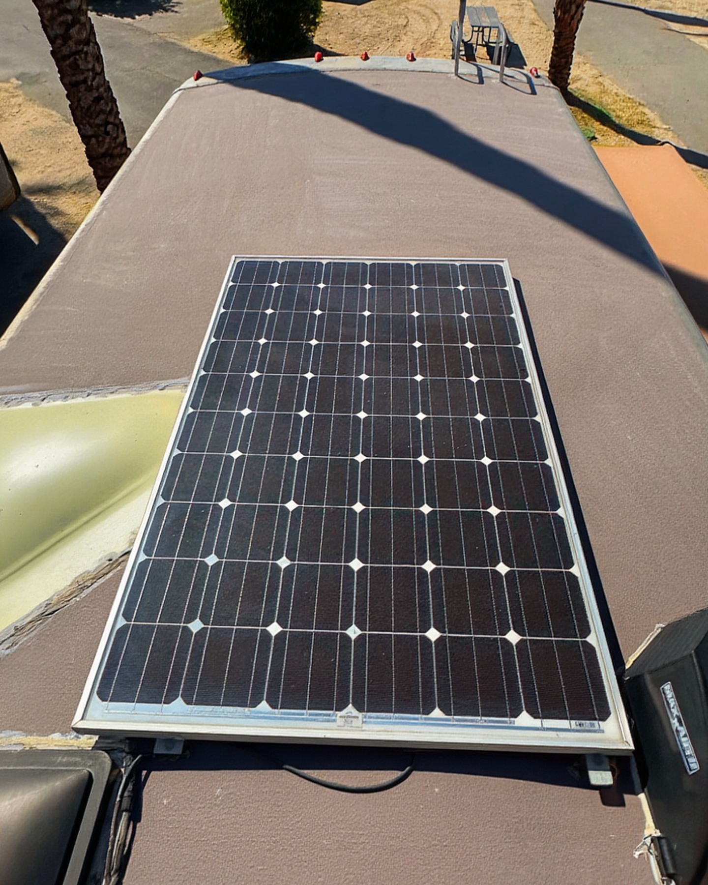2004 Fleetwood Revolution 40C — Roof-mounted solar panel — Palm Desert CA
